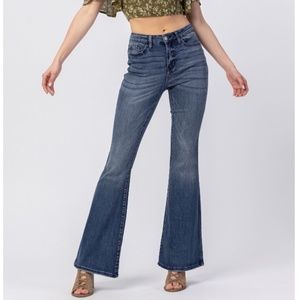 Judy Blue Contrast Flare High Rise Jeans